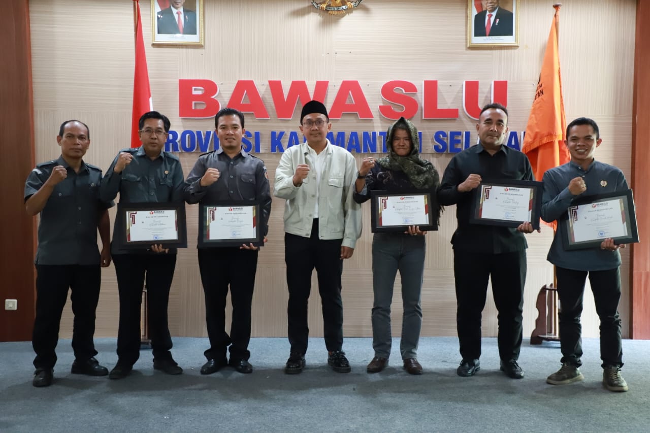 Bawaslu Batola kembali raih penghargaan keterbukaan informasi publik